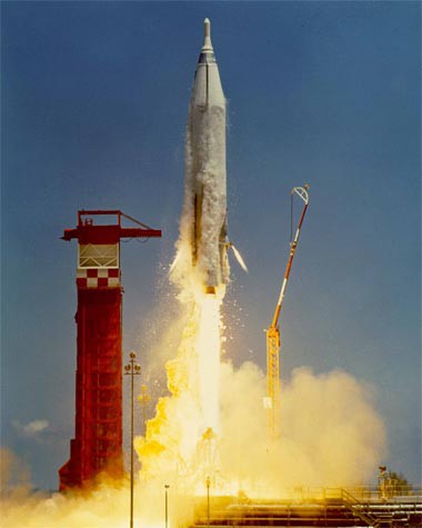 Atlas 32D Photo 1